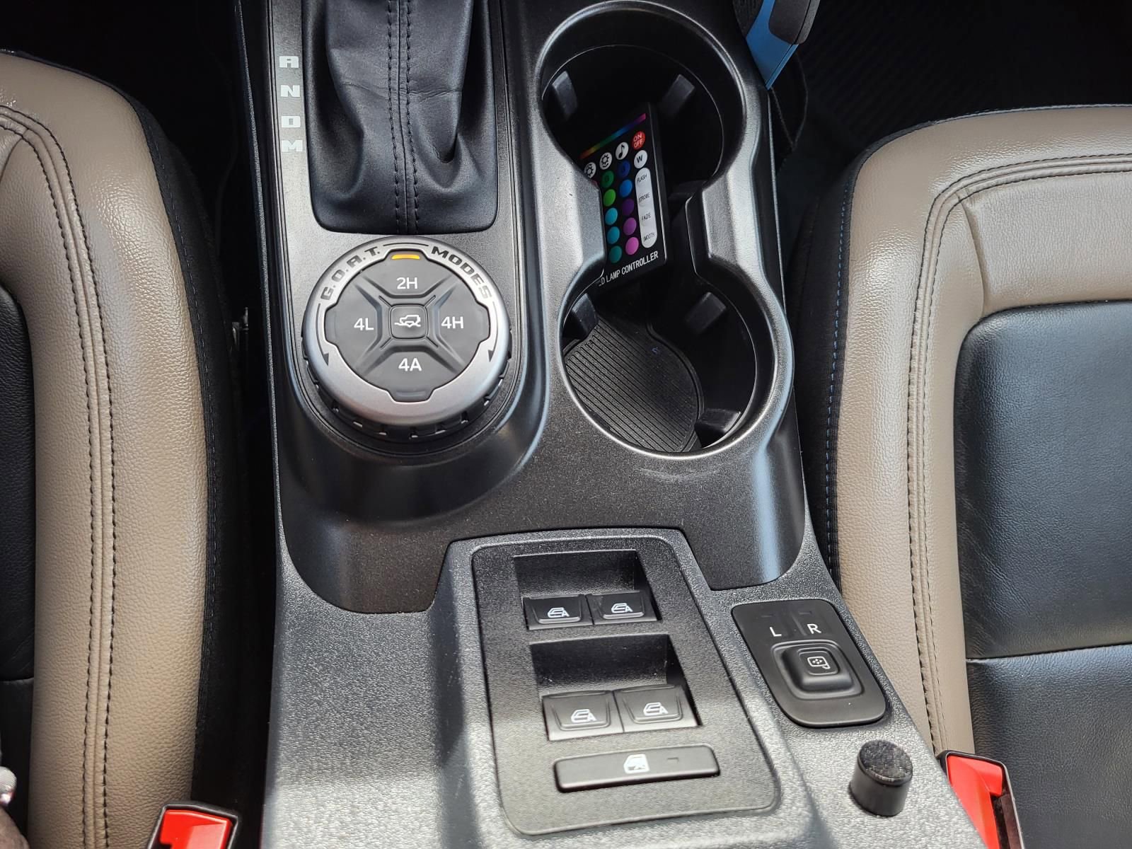 Used 2023 Ford Bronco Wildtrak image 23