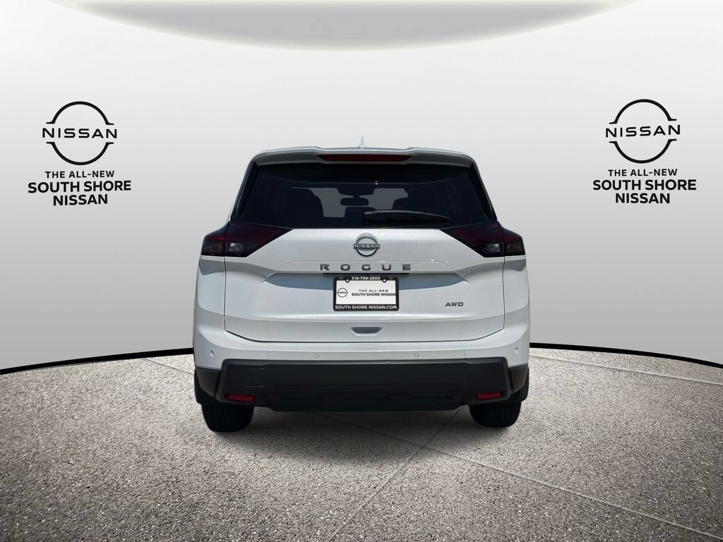 Certified 2026 Nissan Rogue SV AWD/4WD image 6