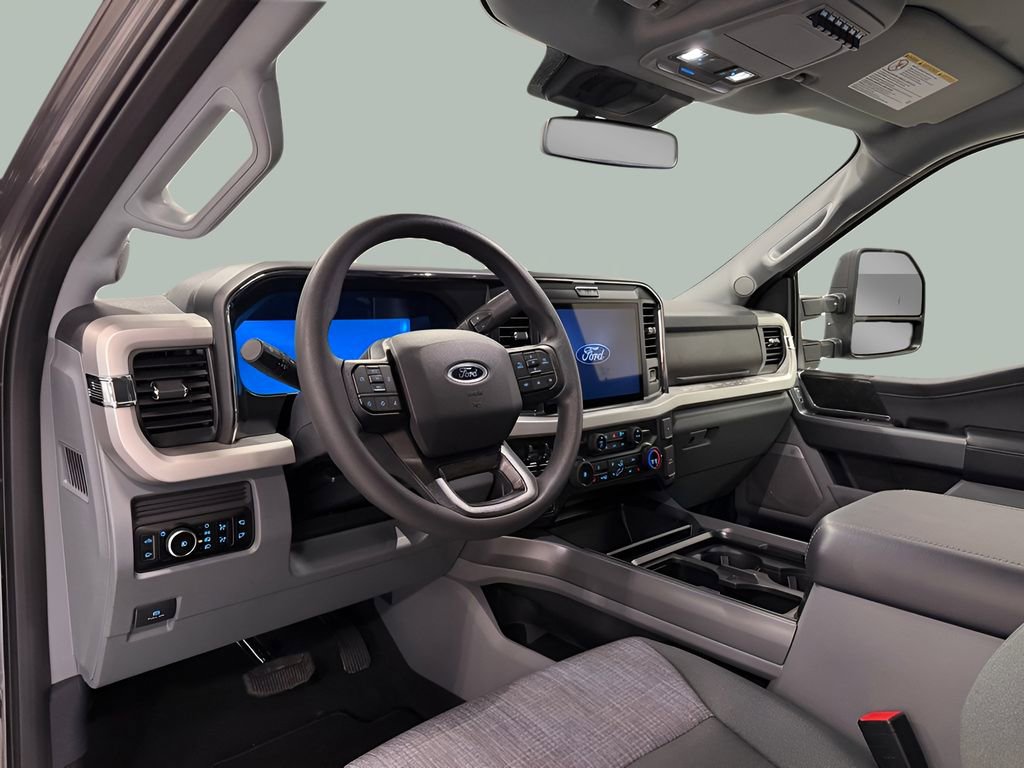 New 2026 Ford F250 XLT w/ XLT Premium Package image 17