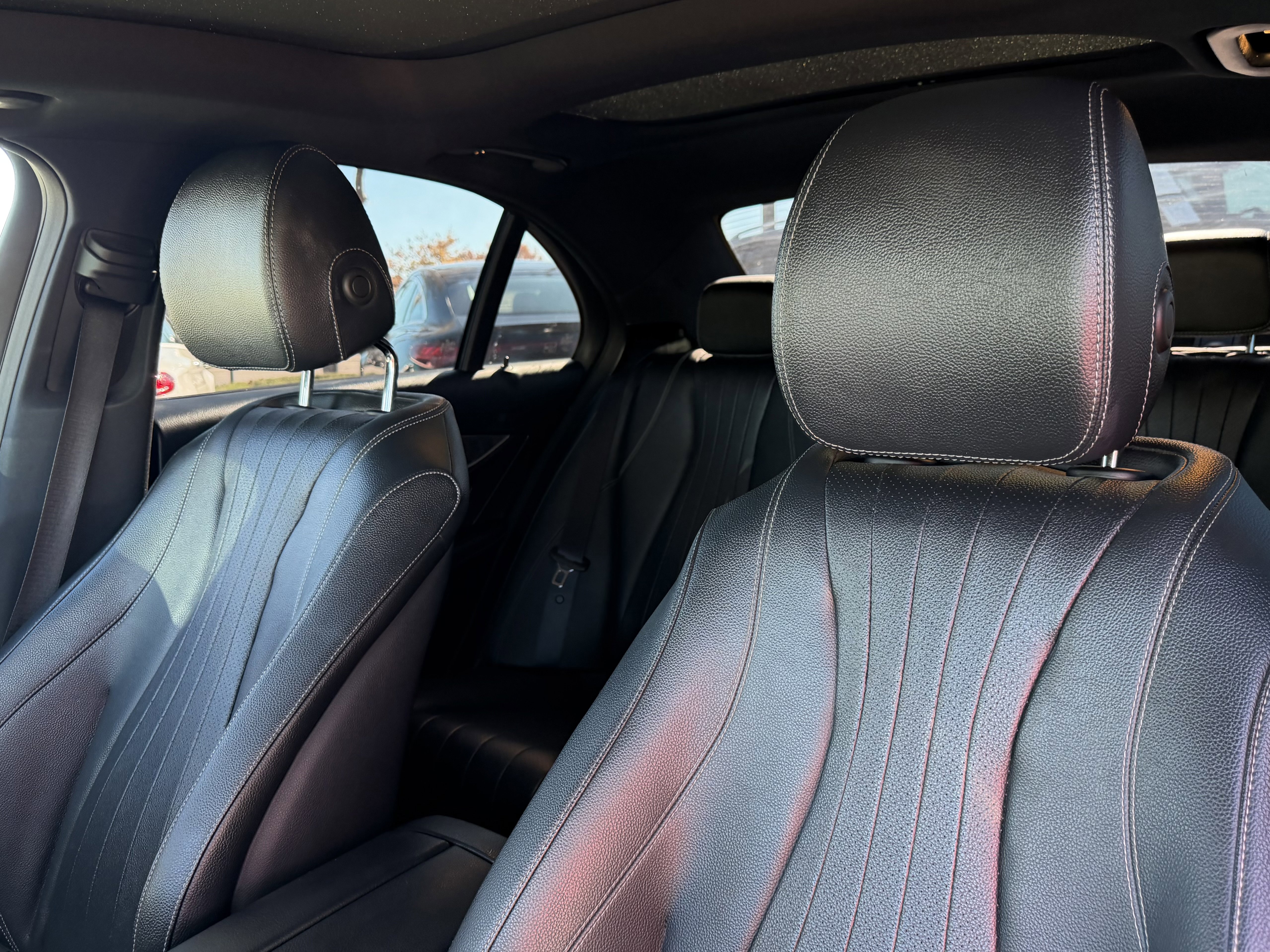 Used 2021 Mercedes-Benz E 350 Sedan w/ Premium Package image 19