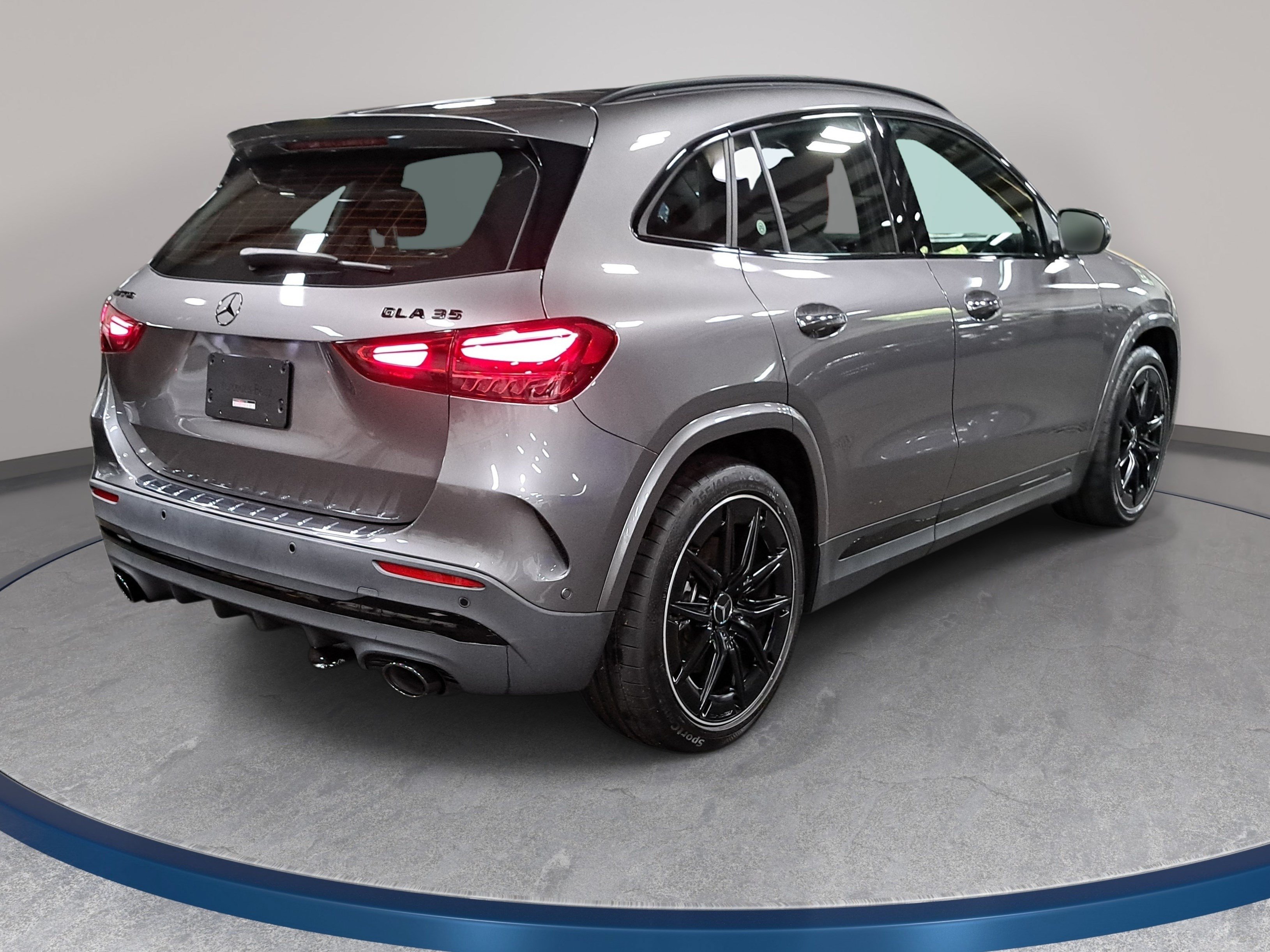 Certified 2025 Mercedes-Benz GLA 35 AMG 4MATIC image 6