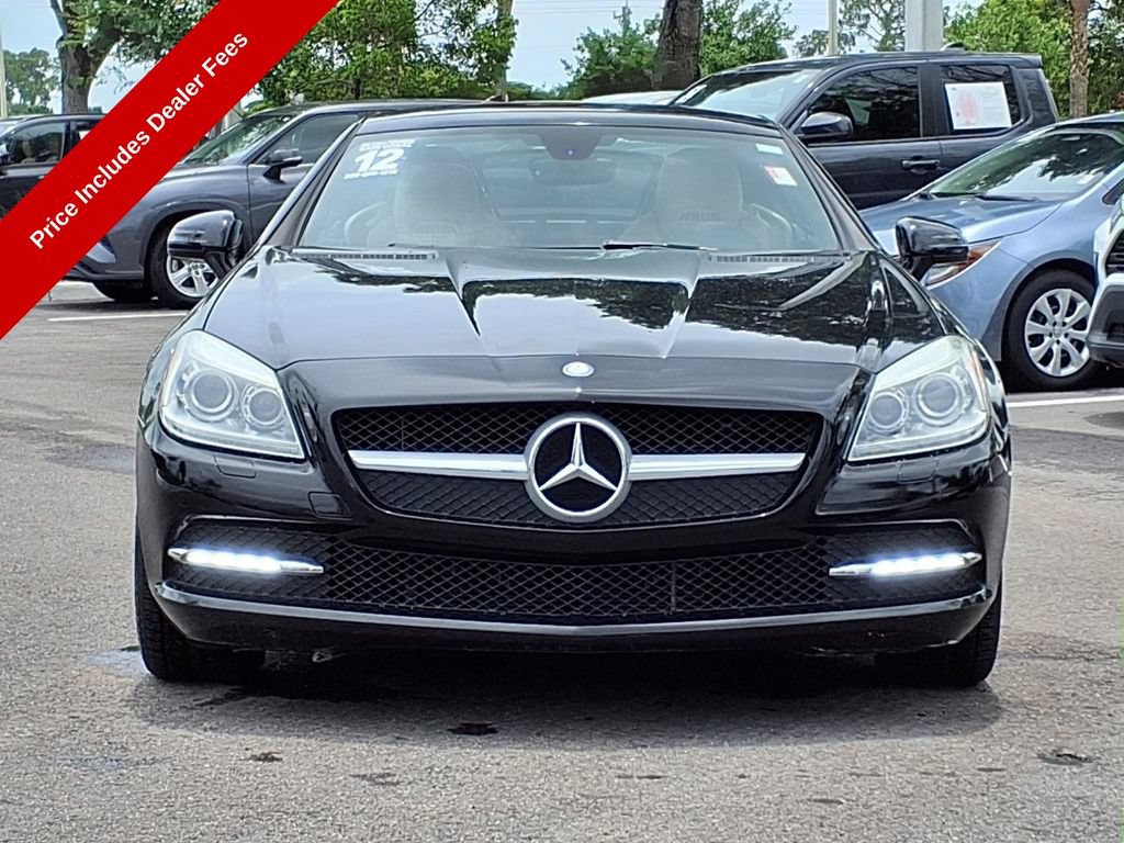 Used 2012 Mercedes-Benz SLK 350 image 3