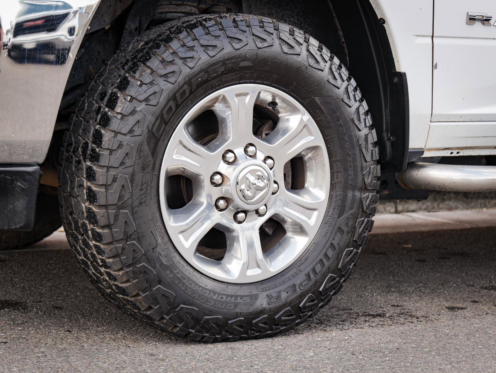 Used 2024 RAM 3500 Big Horn w/ Safety Group AWD/4WD image 11