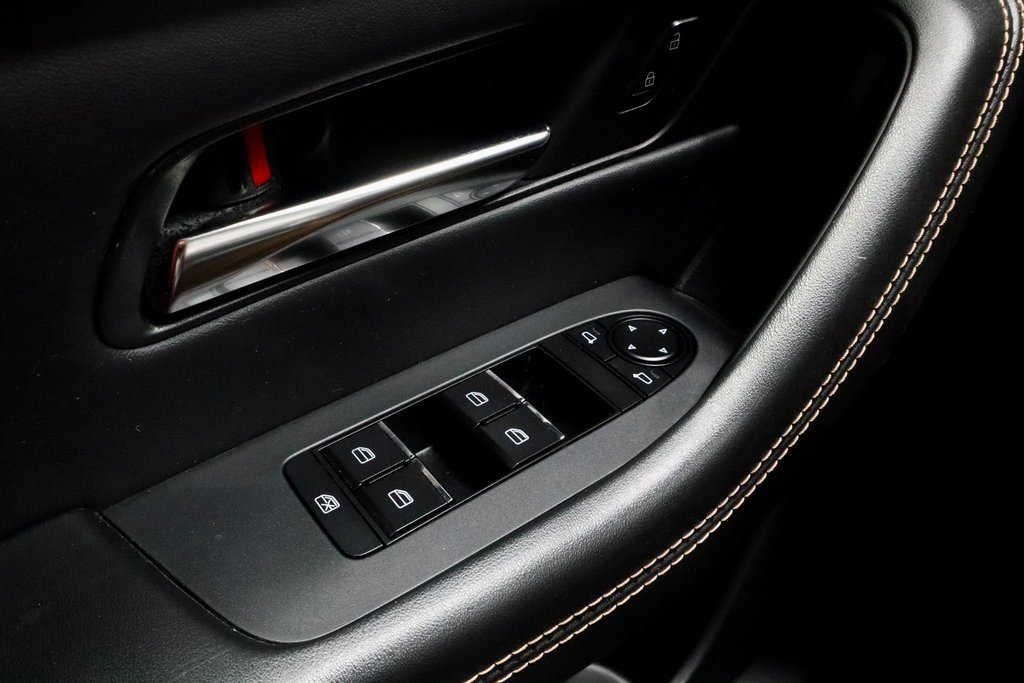 Used 2025 MAZDA CX-70 3.3 Turbo w/ Preferred Package image 28