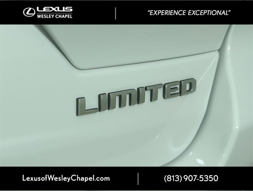 Used 2025 Jeep Grand Cherokee Limited w/ Trailer Tow Package image 10