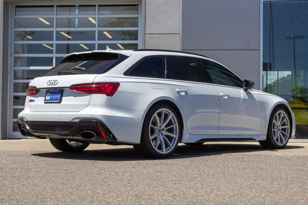 Used 2021 Audi RS 6 AWD/4WD image 10
