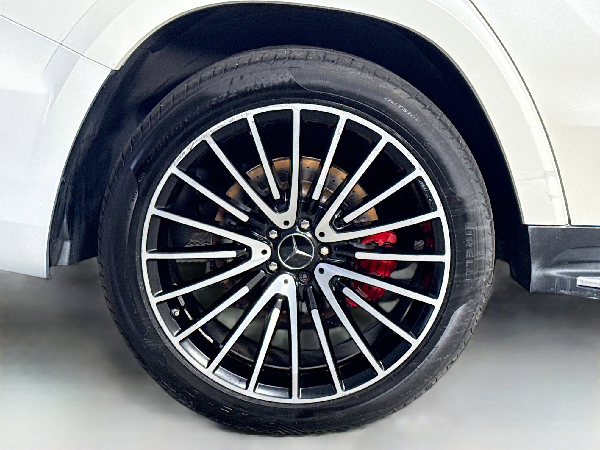 Used 2019 Mercedes-Benz GLS 63 AMG 4MATIC image 33