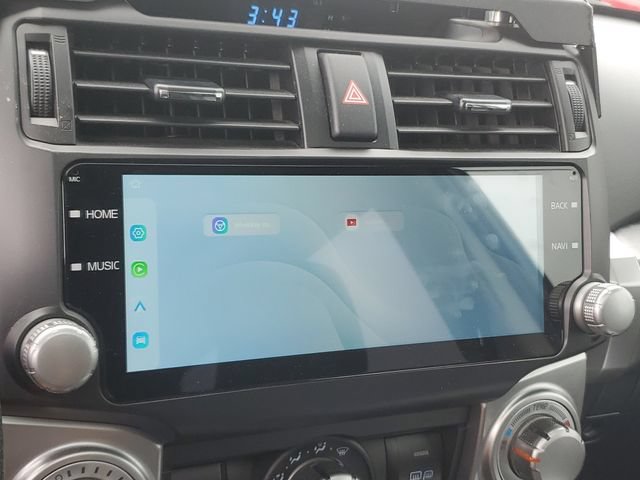 Used 2018 Toyota 4Runner SR5 Premium AWD/4WD image 26