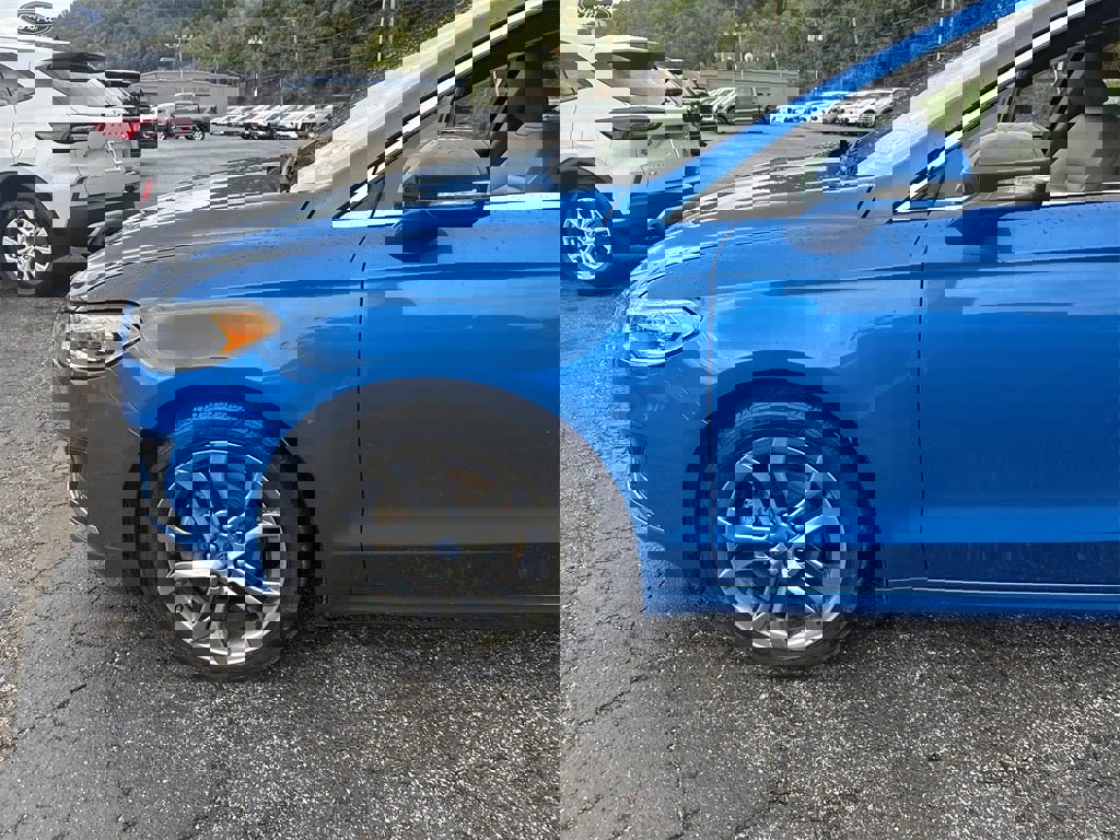 Used 2019 Ford Fusion SEL image 21