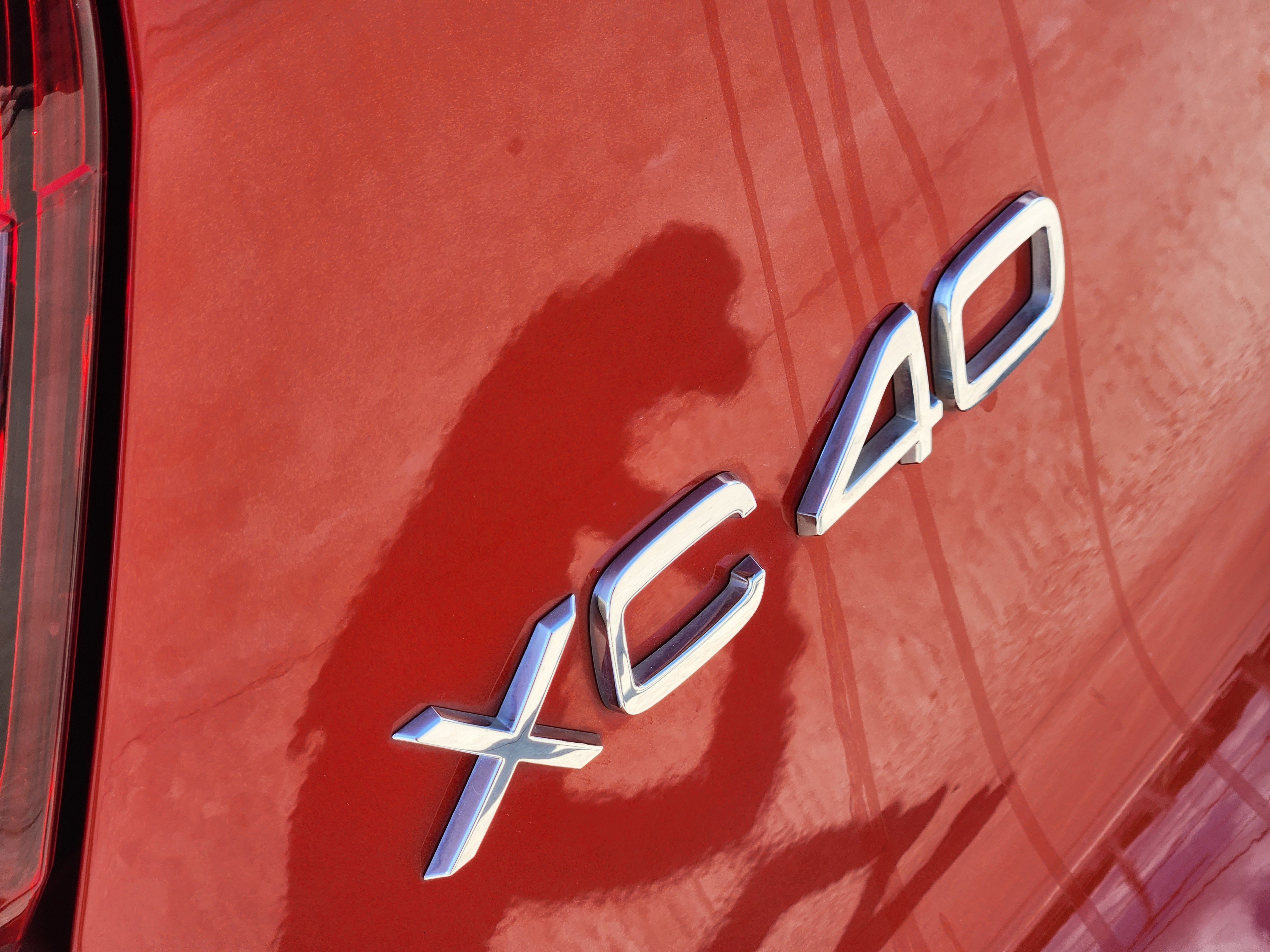 Used 2019 Volvo XC40 T5 R-Design AWD/4WD image 41