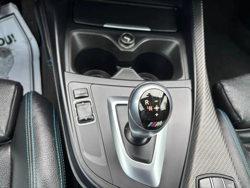 Used 2017 BMW M2 RWD image 21