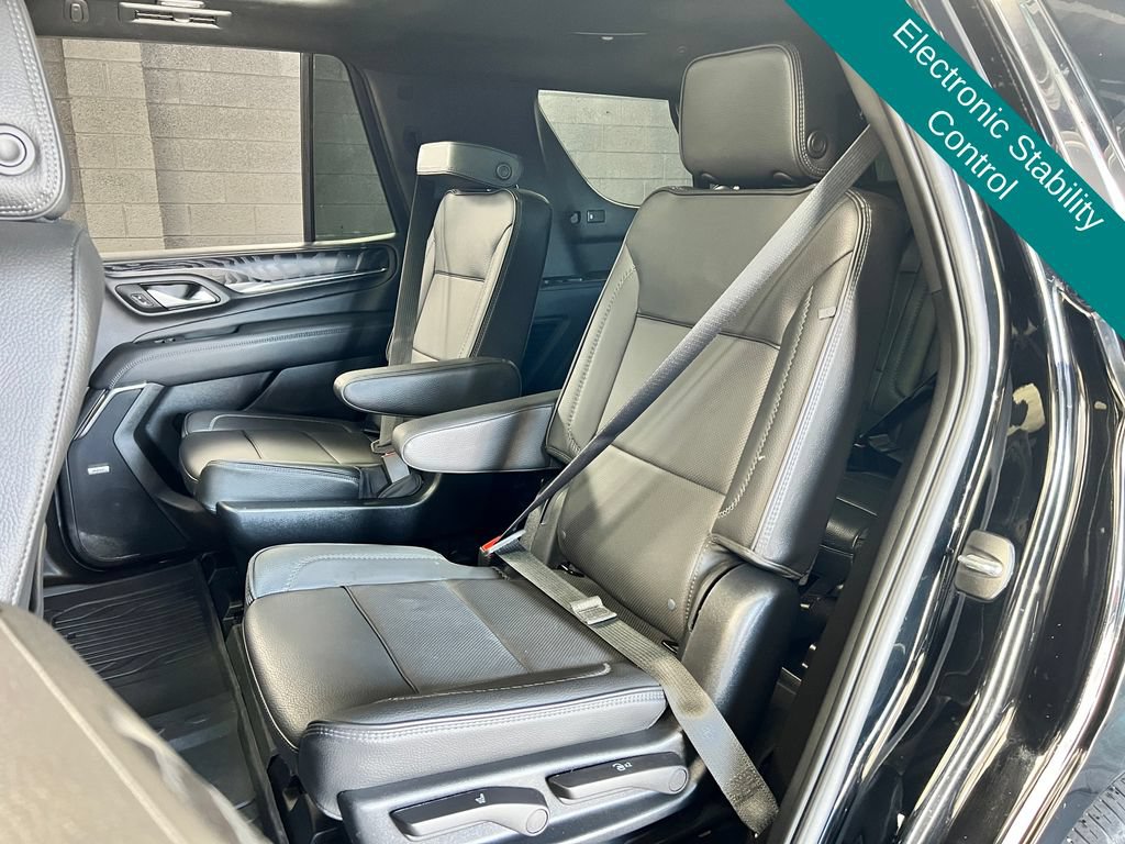 Used 2023 GMC Yukon Denali w/ LPO, Floor Liner Package AWD/4WD image 18