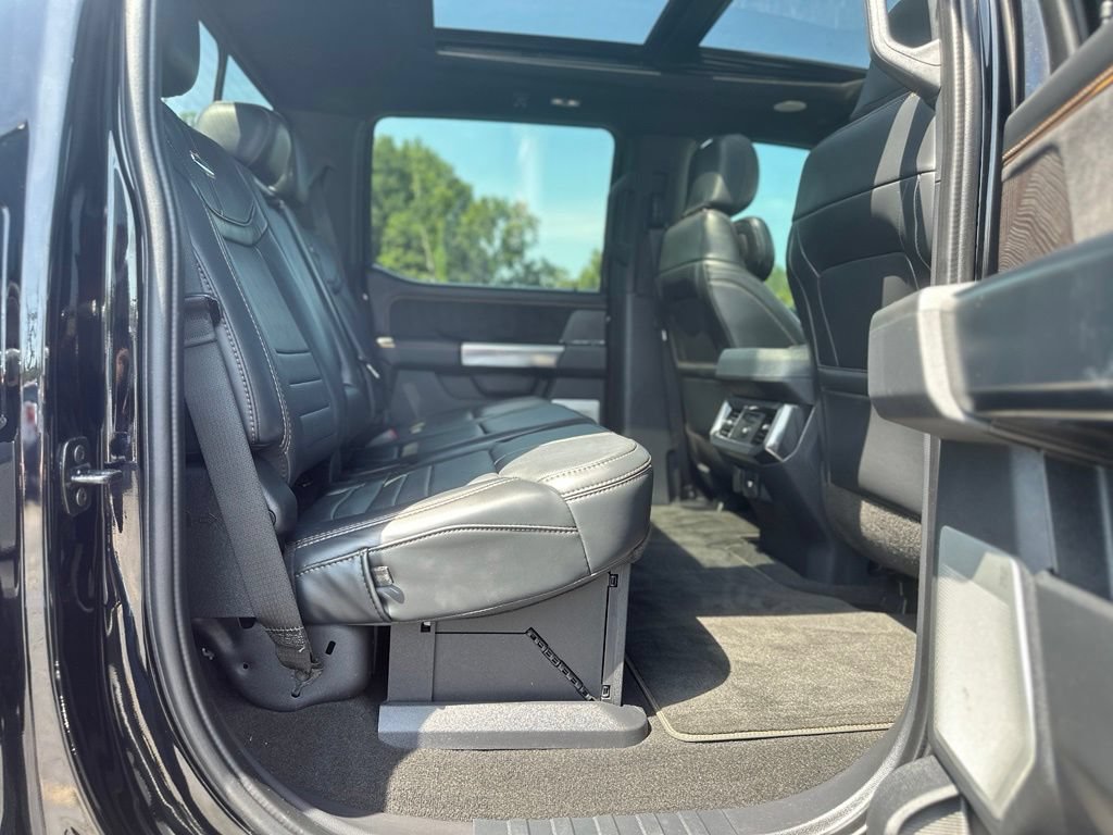 Used 2024 Ford F450 Platinum w/ FX4 Off-Road Package AWD/4WD image 44