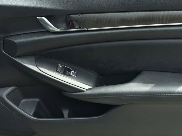 Used 2021 Honda Accord Touring image 38