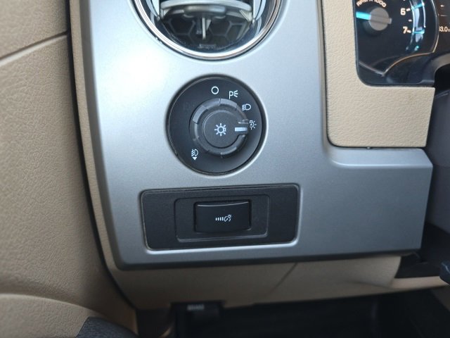 Used 2012 Ford F150 Lariat w/ Lariat Chrome Pkg image 20