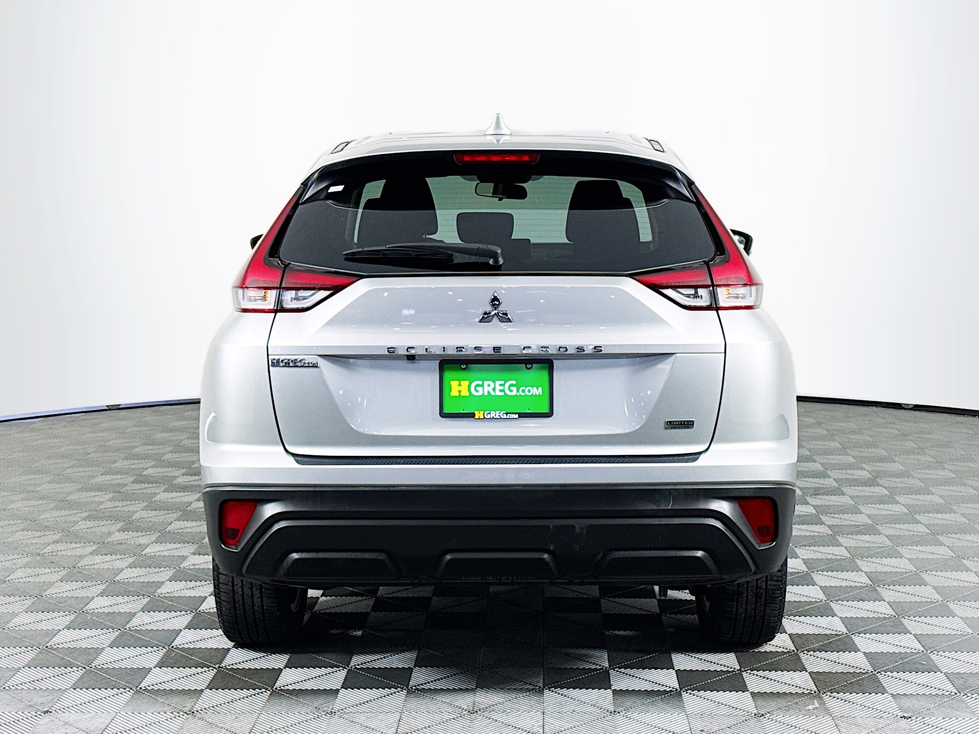 Used 2024 Mitsubishi Eclipse Cross Black Edition image 8