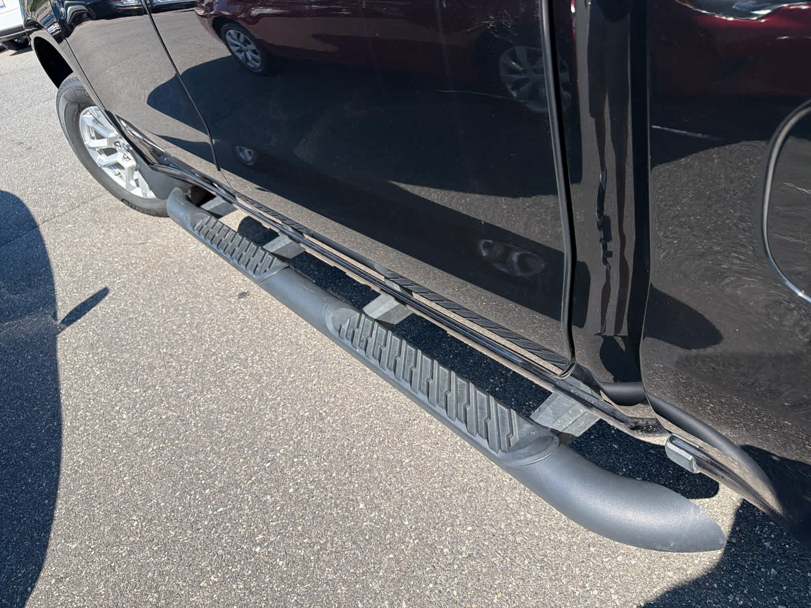 Used 2023 Chevrolet Silverado 1500 RST AWD/4WD image 8