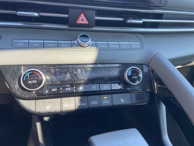 Certified 2024 Hyundai Elantra SEL w/ Convenience Package image 25
