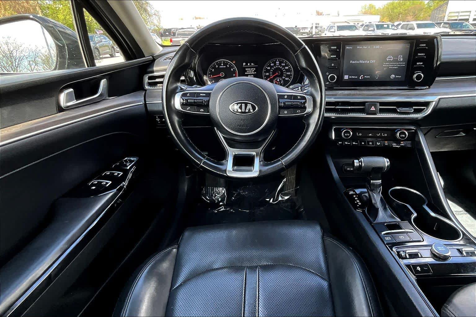Used 2021 Kia K5 EX FWD image 11