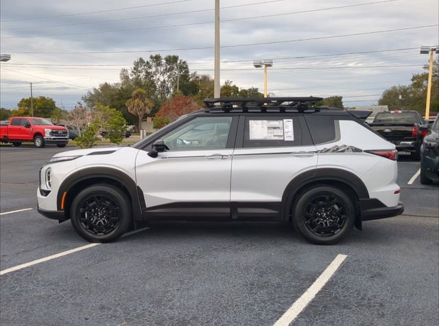 New 2025 Mitsubishi Outlander Trail Edition image 9