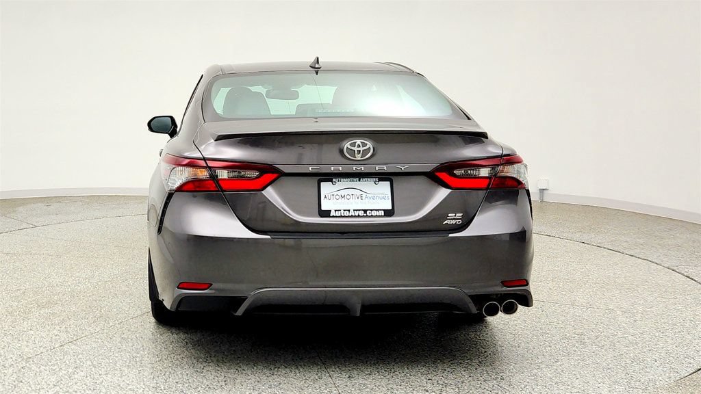 Used 2023 Toyota Camry SE w/ Cold Weather Package AWD/4WD image 6