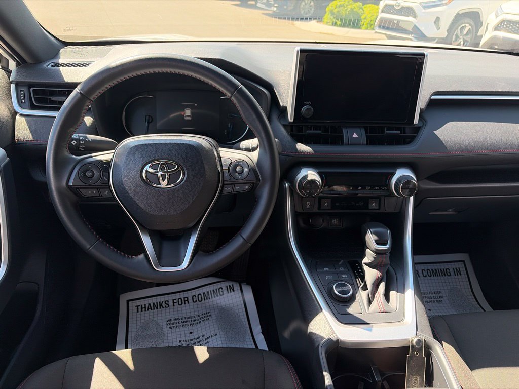 Used 2025 Toyota RAV4 SE AWD/4WD image 20