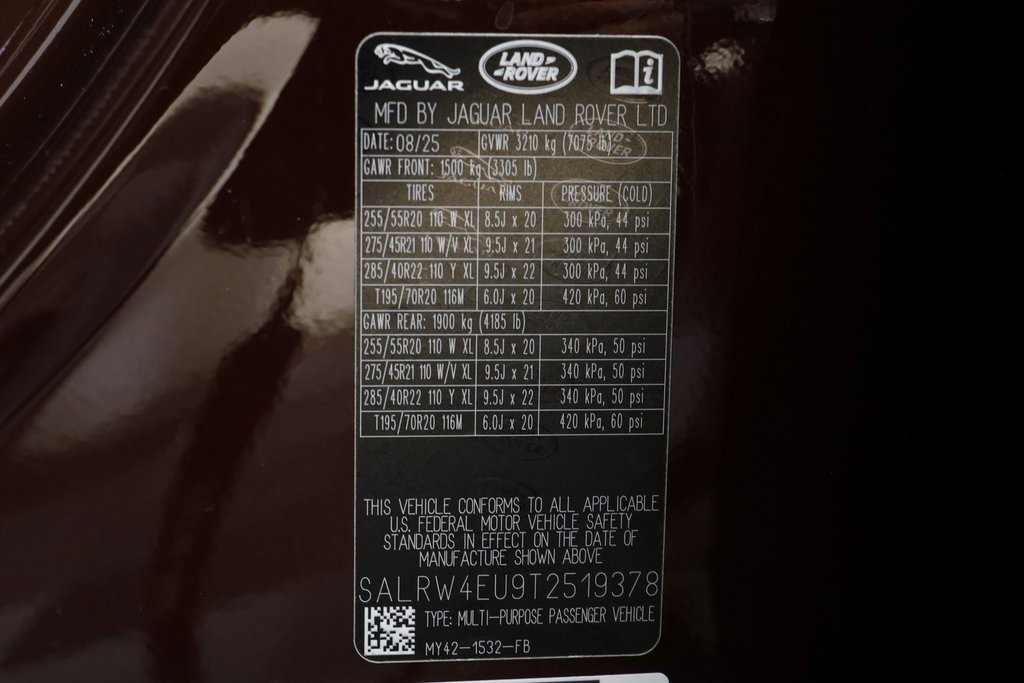 New 2026 Land Rover Discovery Limited Edition image 26