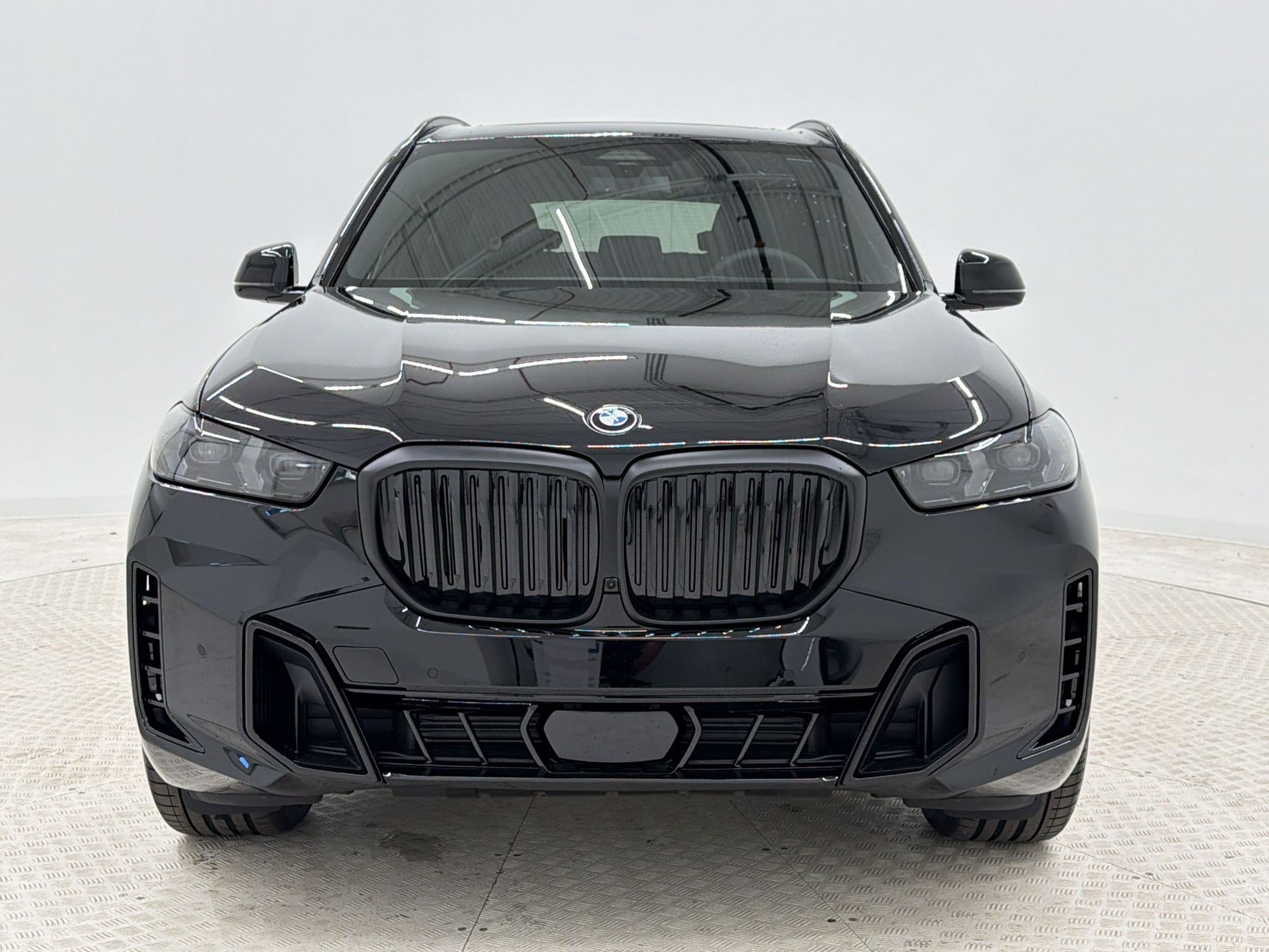 New 2026 BMW X5 xDrive40i w/ M Sport Package AWD/4WD image 5
