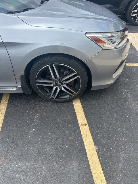 Used 2017 Honda Accord Touring image 20