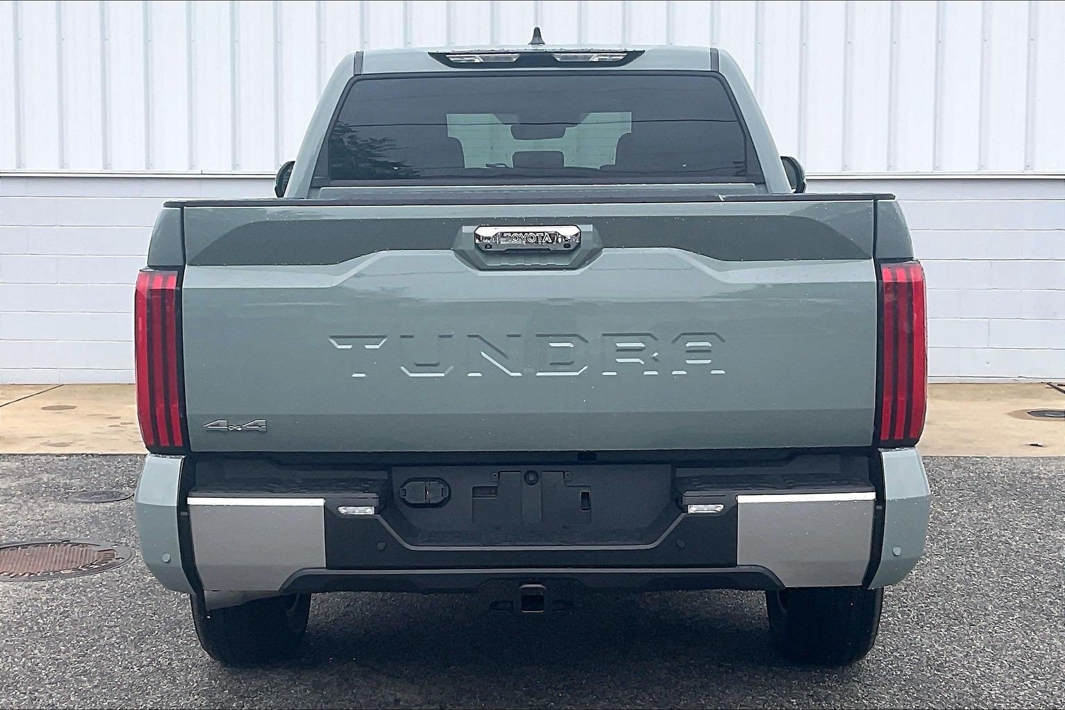 New 2026 Toyota Tundra Limited AWD/4WD image 5