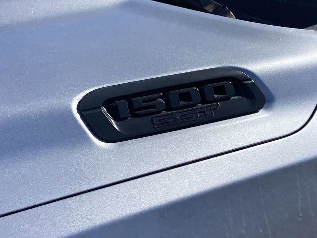 Used 2025 RAM 1500 Classic Warlock image 26