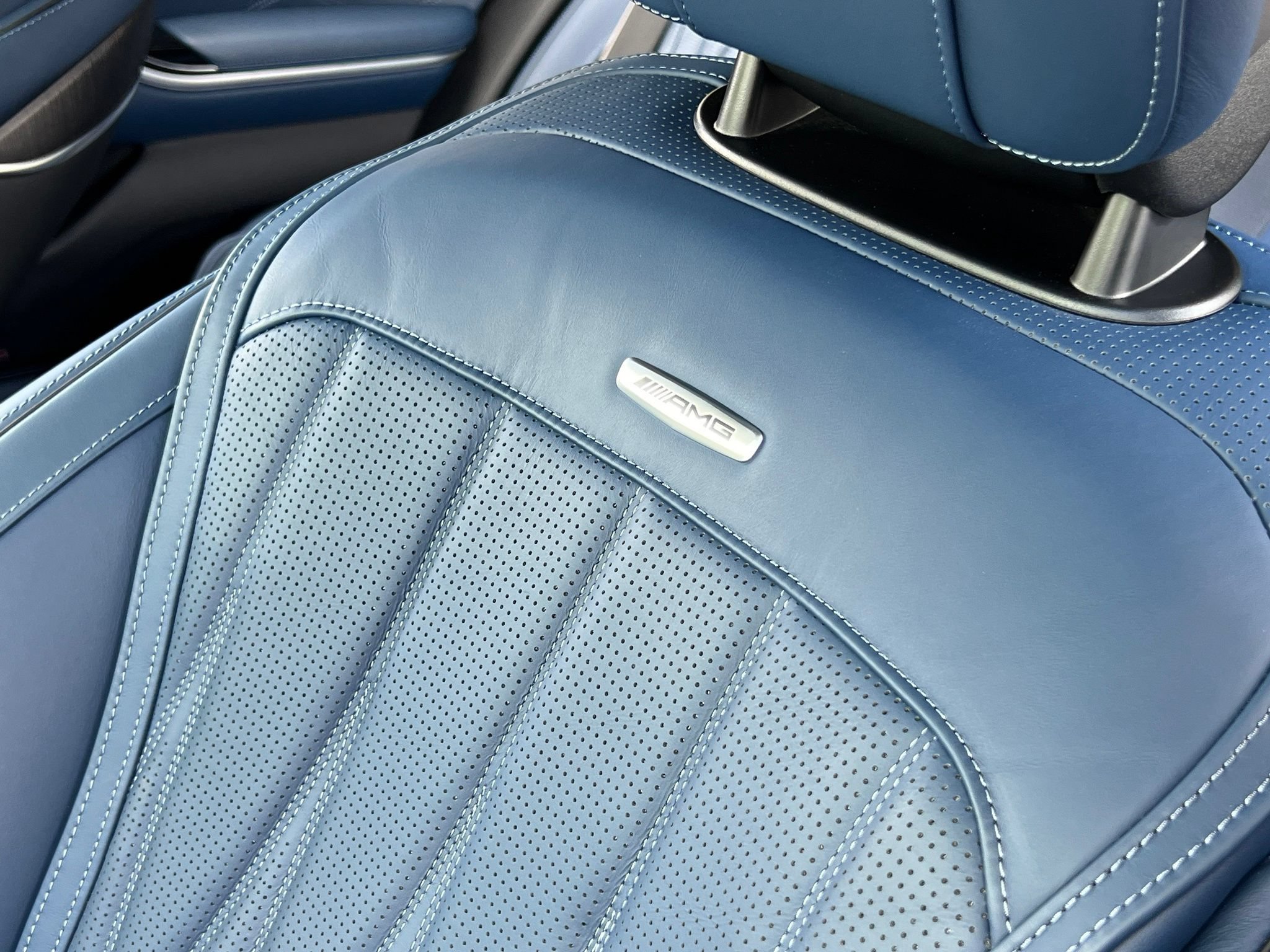 Used 2025 Mercedes-Benz S 63 AMG S image 42