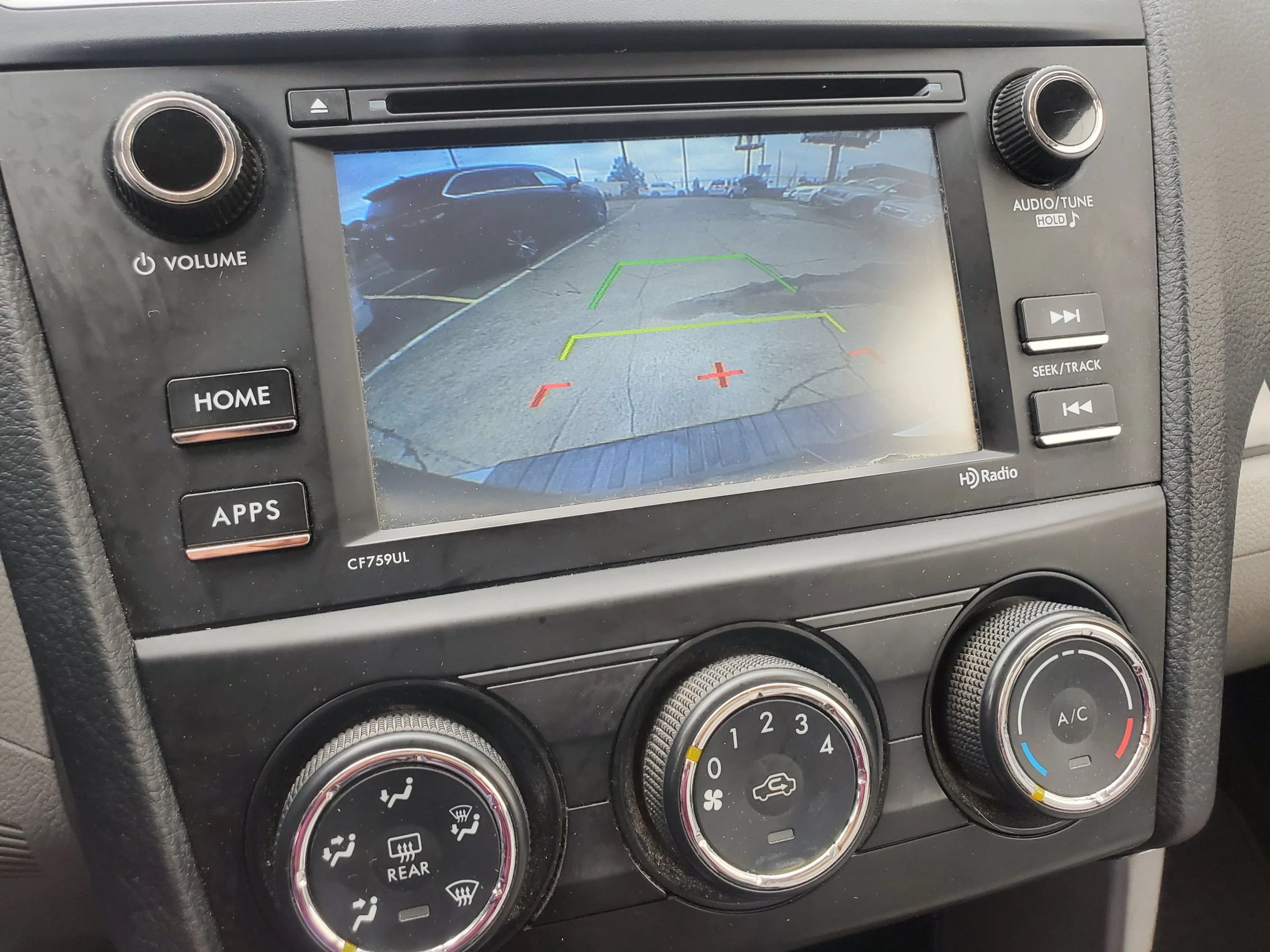 Used 2018 Subaru Forester 2.5i AWD/4WD image 35