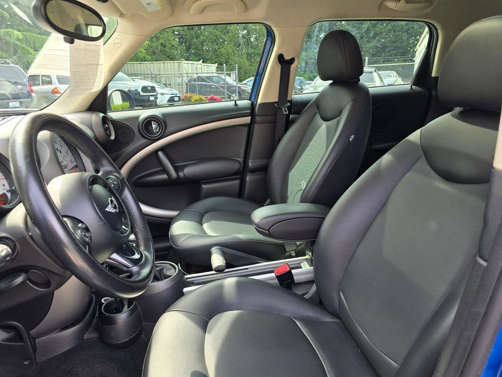 Used 2012 MINI Cooper Countryman FWD image 12