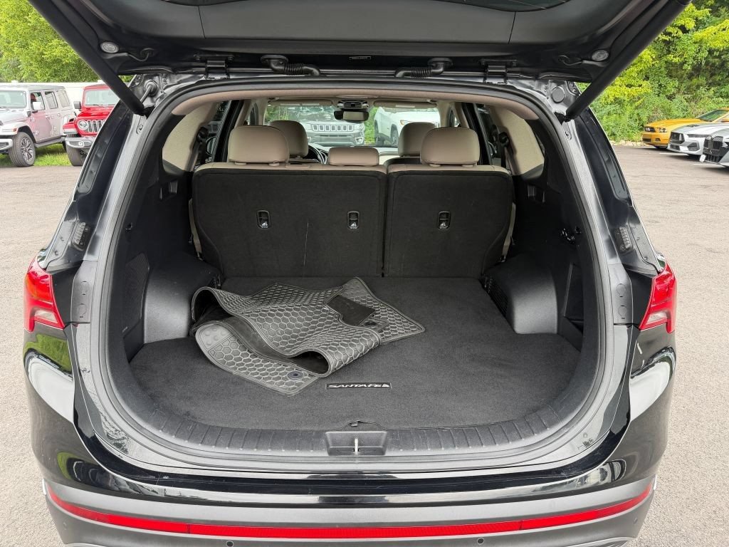 Used 2021 Hyundai Santa Fe Limited AWD/4WD image 5