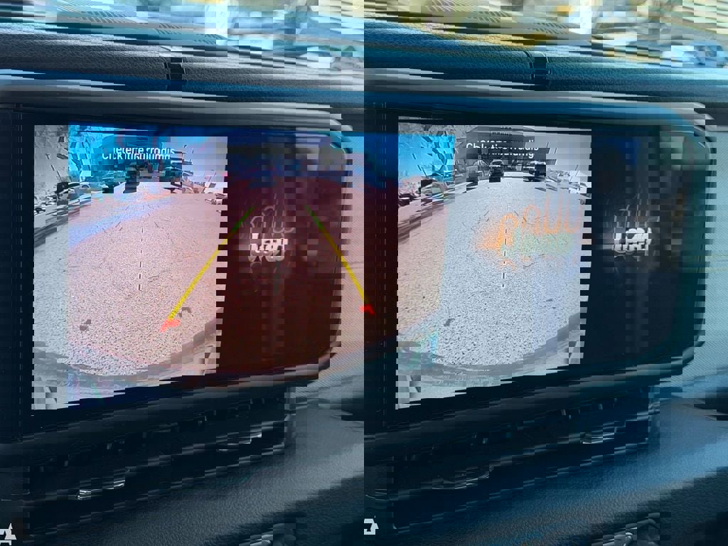 Used 2025 Jeep Wrangler Sport S image 26