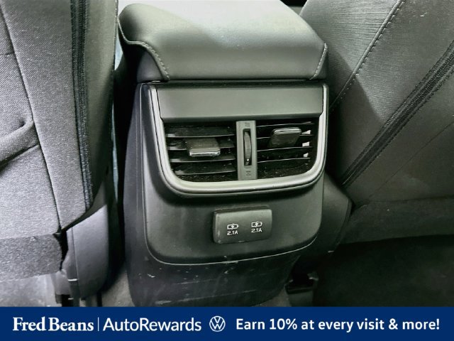 Used 2022 Subaru Legacy Premium AWD/4WD image 32