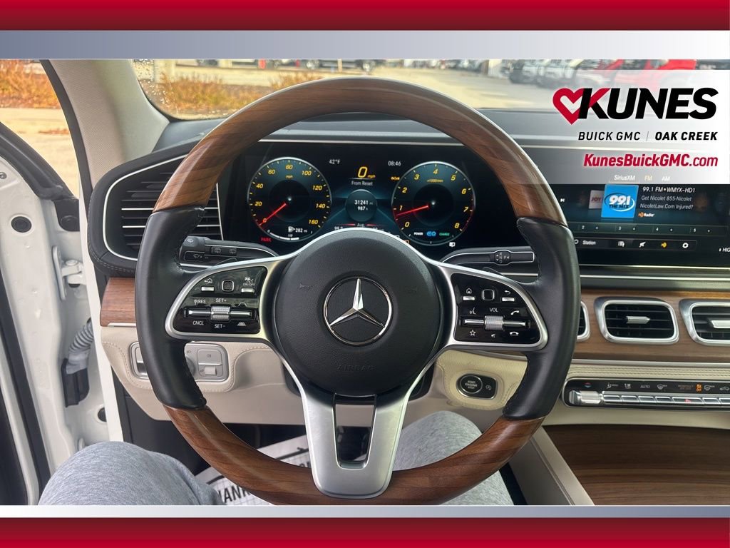 Used 2022 Mercedes-Benz GLS 450 4MATIC image 19