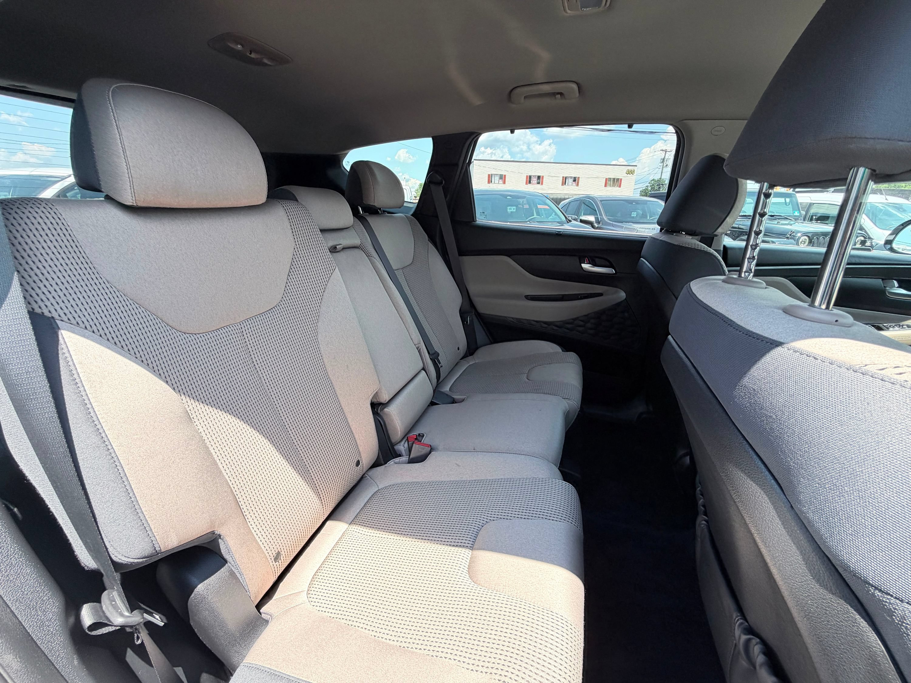 Used 2021 Hyundai Santa Fe SEL w/ Convenience Package AWD/4WD image 22