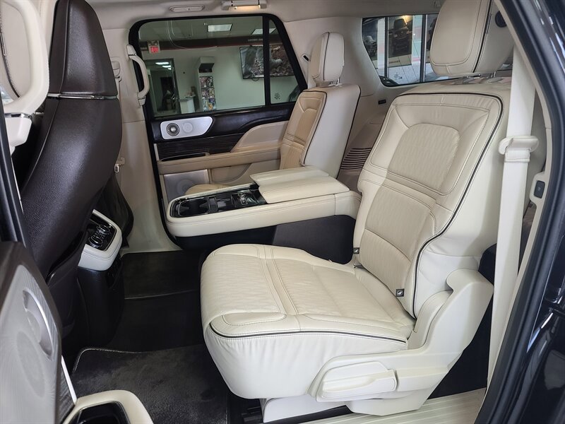 Used 2020 Lincoln Navigator L Black Label image 16