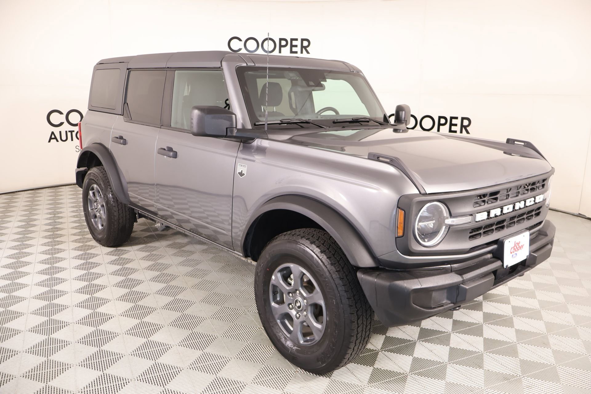 Used 2025 Ford Bronco Big Bend image 1