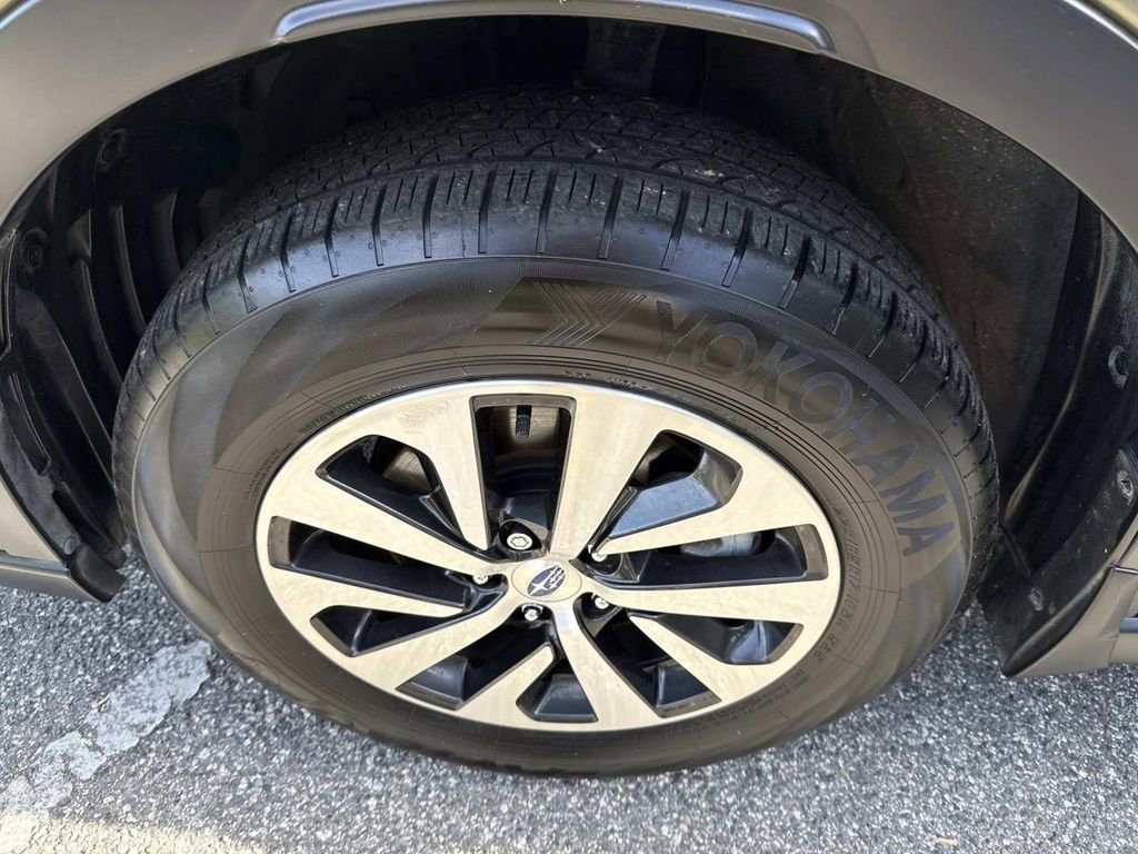 Used 2020 Subaru Outback Premium w/ Popular Package #1 image 12