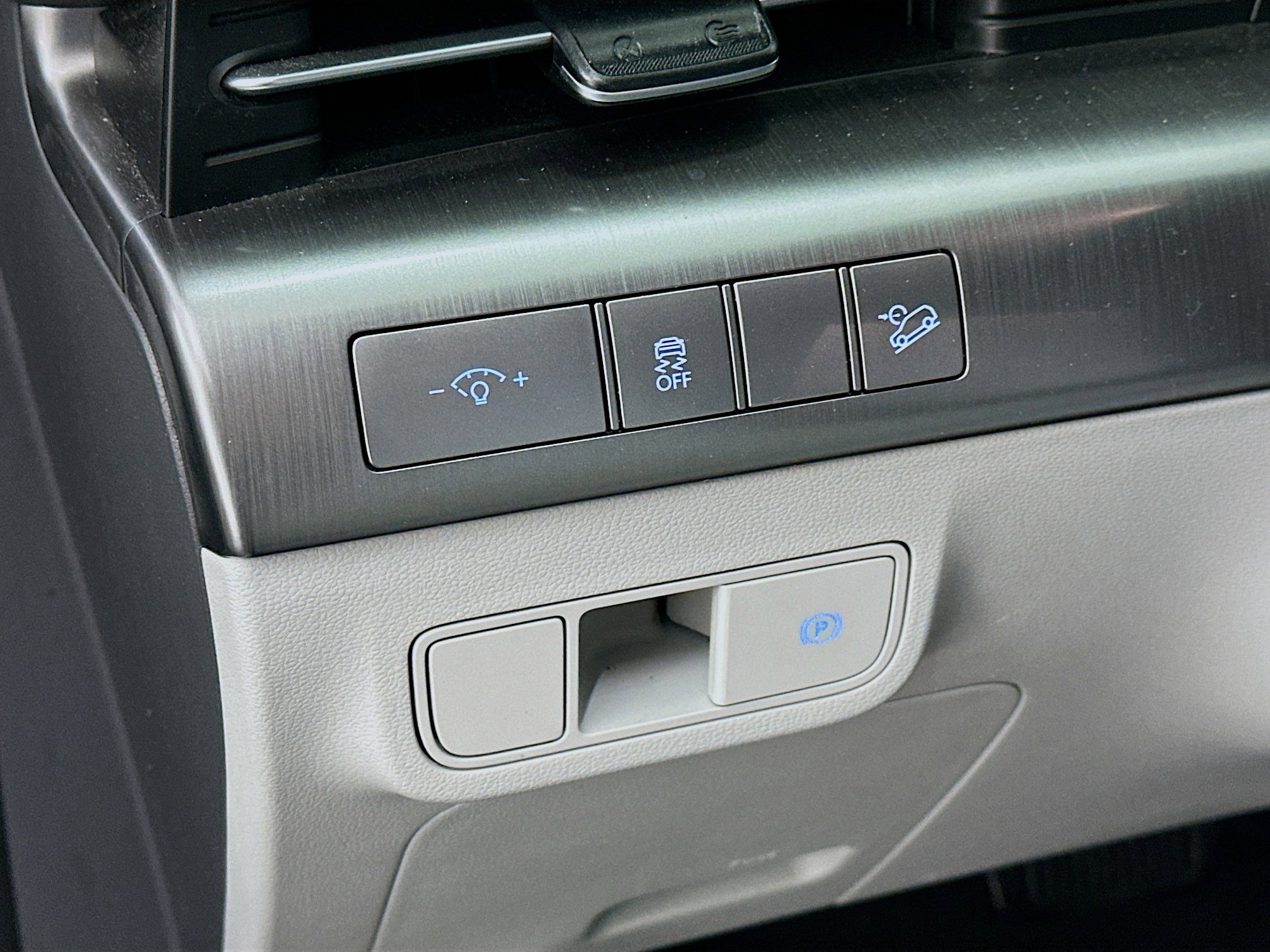 Used 2025 Hyundai Kona SEL image 17