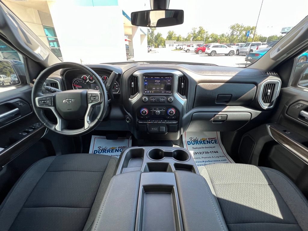 Used 2021 Chevrolet Silverado 1500 RST w/ Z71 Off-Road Package AWD/4WD image 2