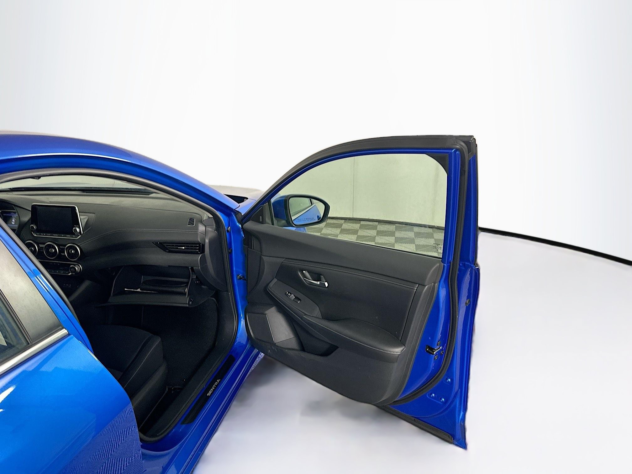Used 2023 Nissan Sentra SV w/ All-Weather Package FWD image 29