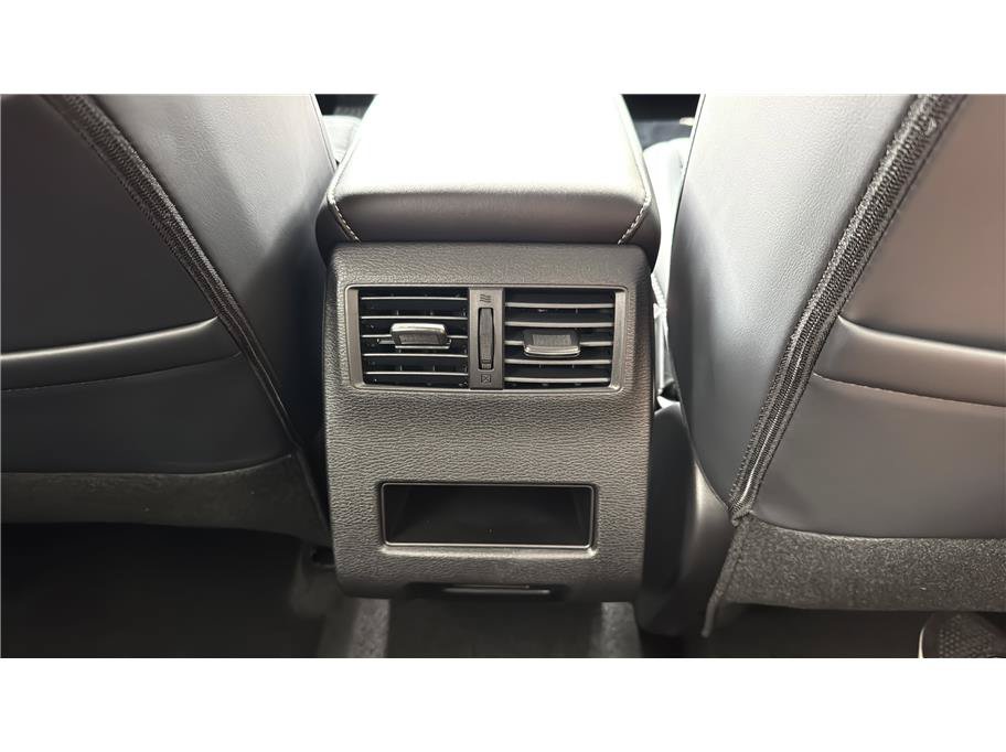 New 2026 Mitsubishi Outlander SE AWD/4WD image 18