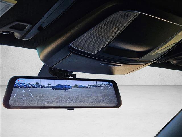Used 2018 Dodge Charger SXT RWD image 19