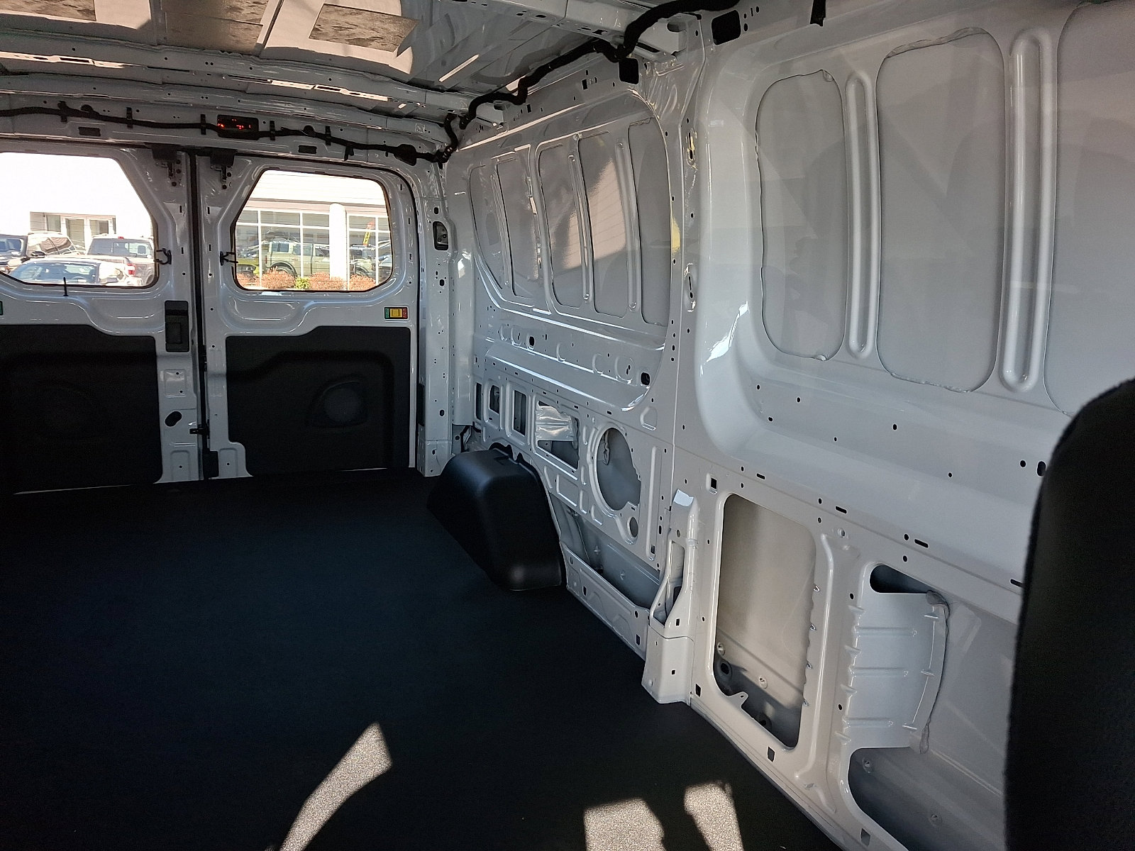 Certified 2024 Ford E-Transit Low Roof image 20