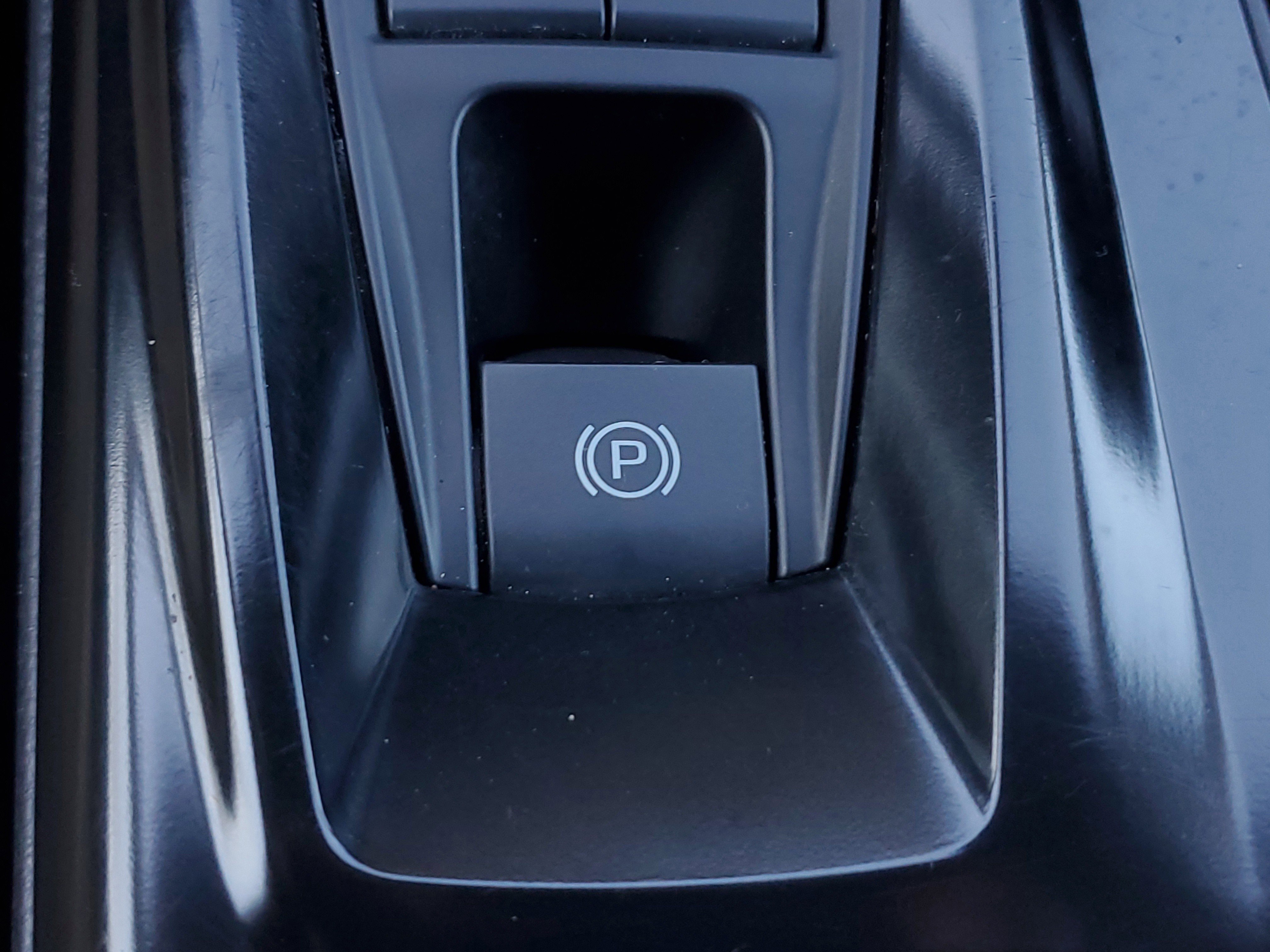 Certified 2025 Toyota Camry Hybrid image 28