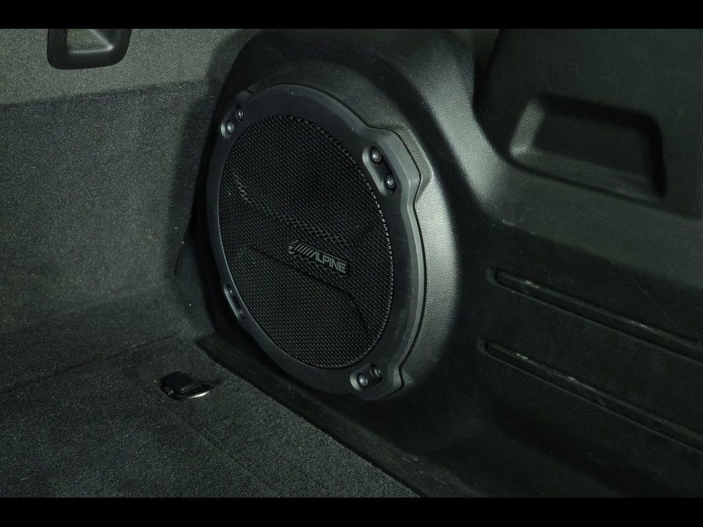 Used 2023 Jeep Wrangler Altitude image 12